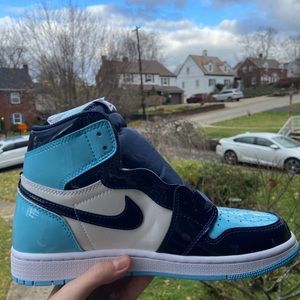 JORDAN 1 BLUE CHILL